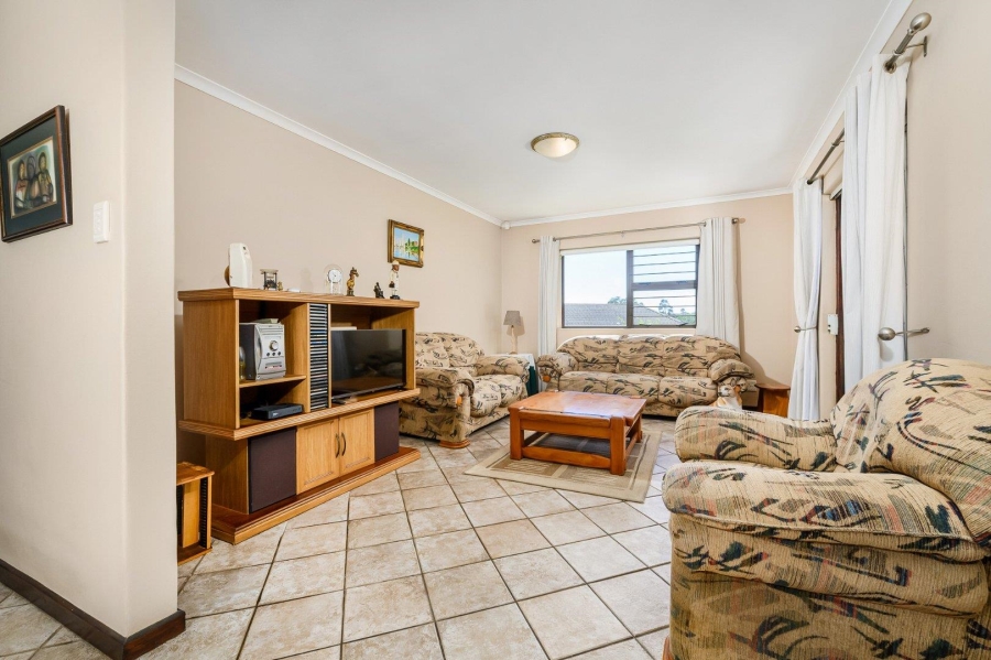 3 Bedroom Property for Sale in Beverley Grove Eastern Cape